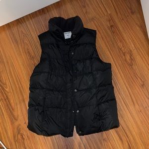 Old Navy Black Puffer Vest